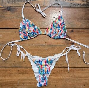 Wavy Triangle Bikini Set